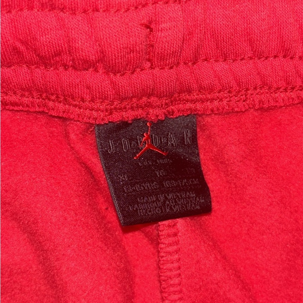 Jordan Red sweats Drawstring - Picture 2 of 4